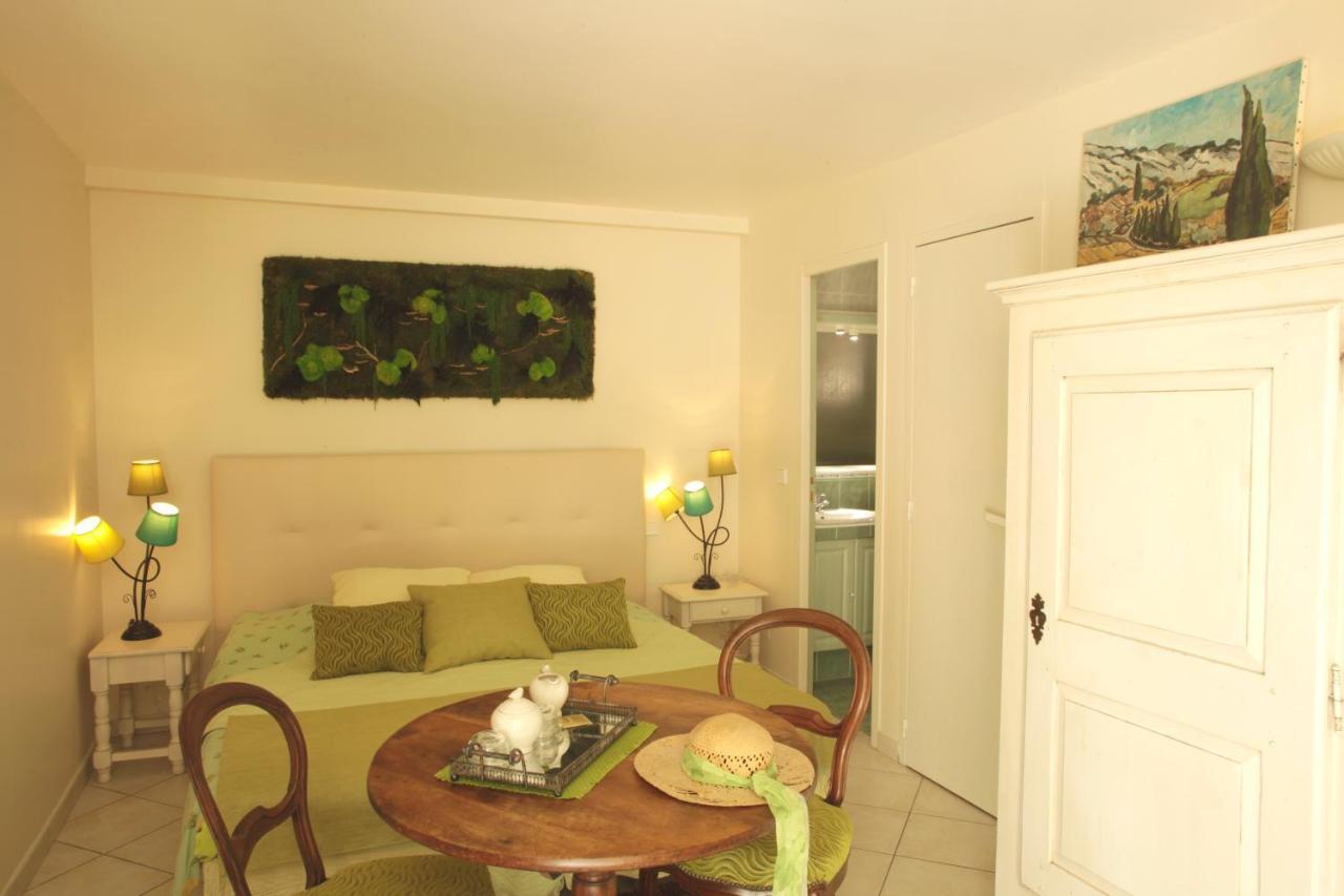 La Campagne St Lazare - Restaurant Chambres D'Hotes Piscine & Spa Forcalquier Kültér fotó